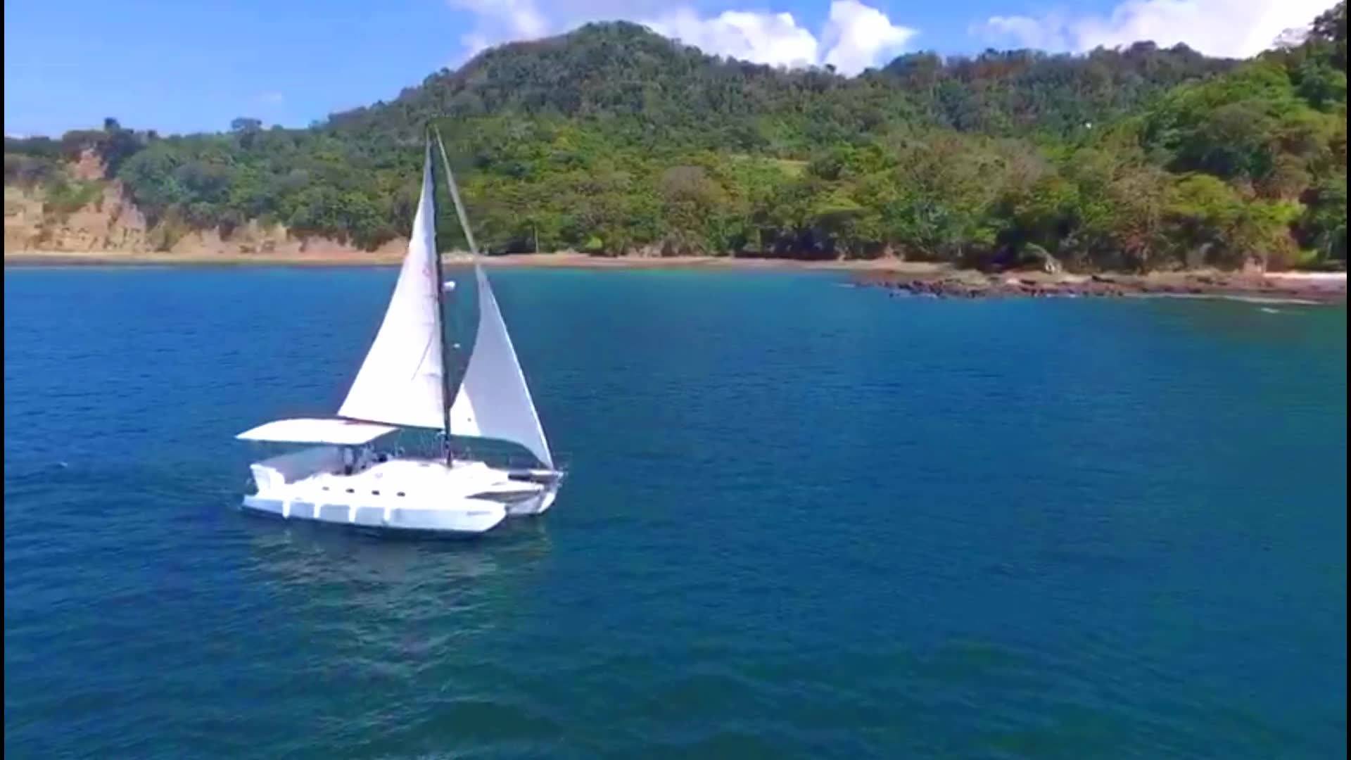 sailboat rental costa rica